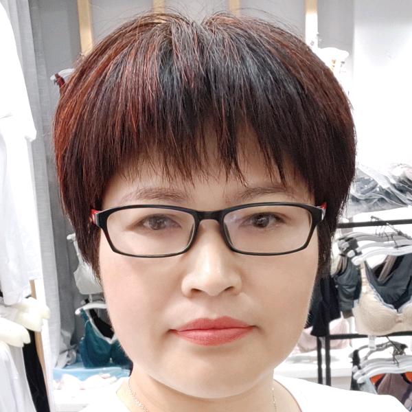 汝南县梧桐店铺服装店