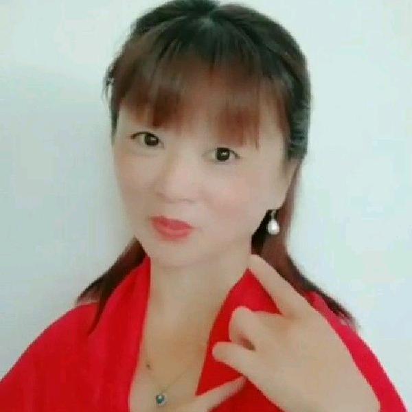 爱戏曲的娜娜