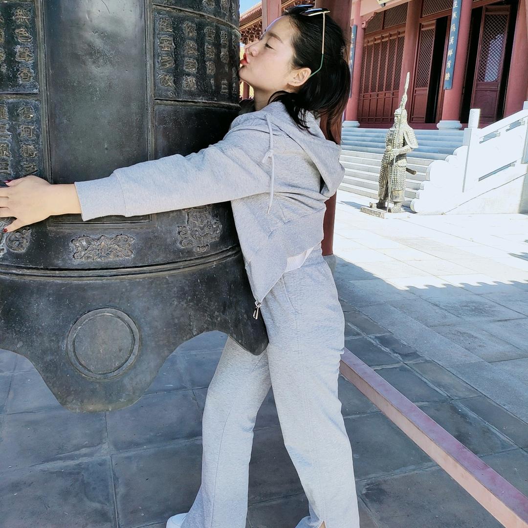 调皮爱