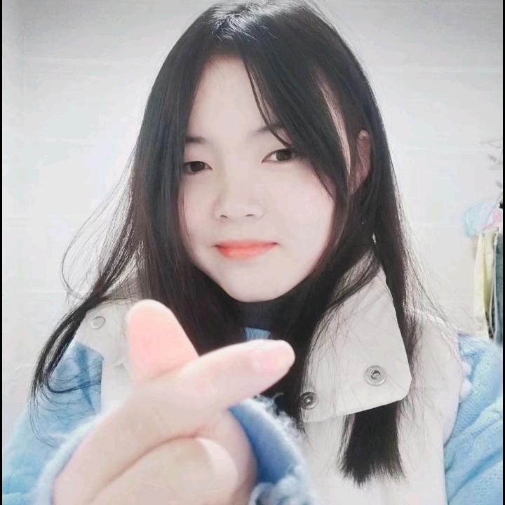 我想静静头像