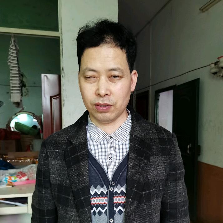 预测大师贺先生