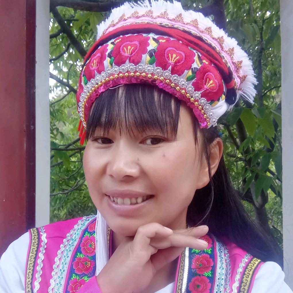 云龙白族农村小妹