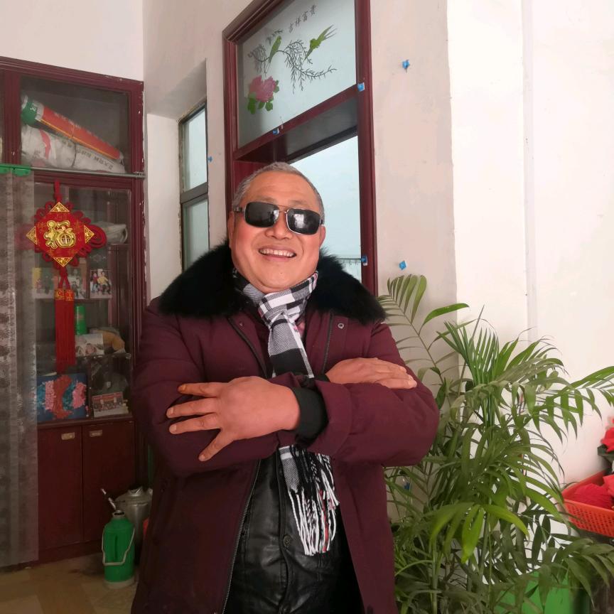 快乐卢哥