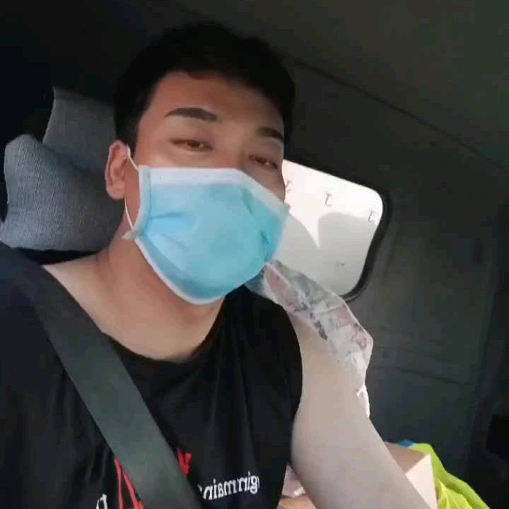 努力赚钱