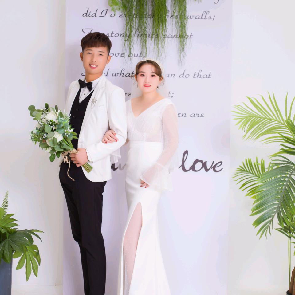 雨菲  雨涵(大小千金）