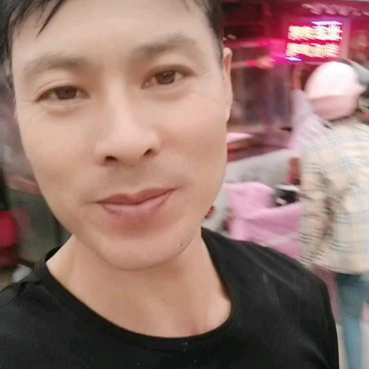 周永江，室内装修