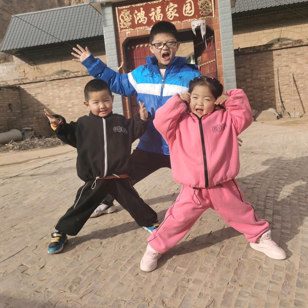 明天会更好💖💖💖
