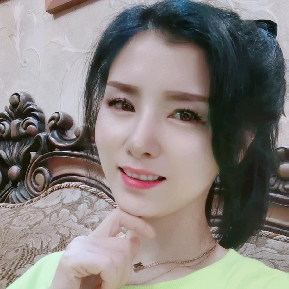 熊熊馆服饰