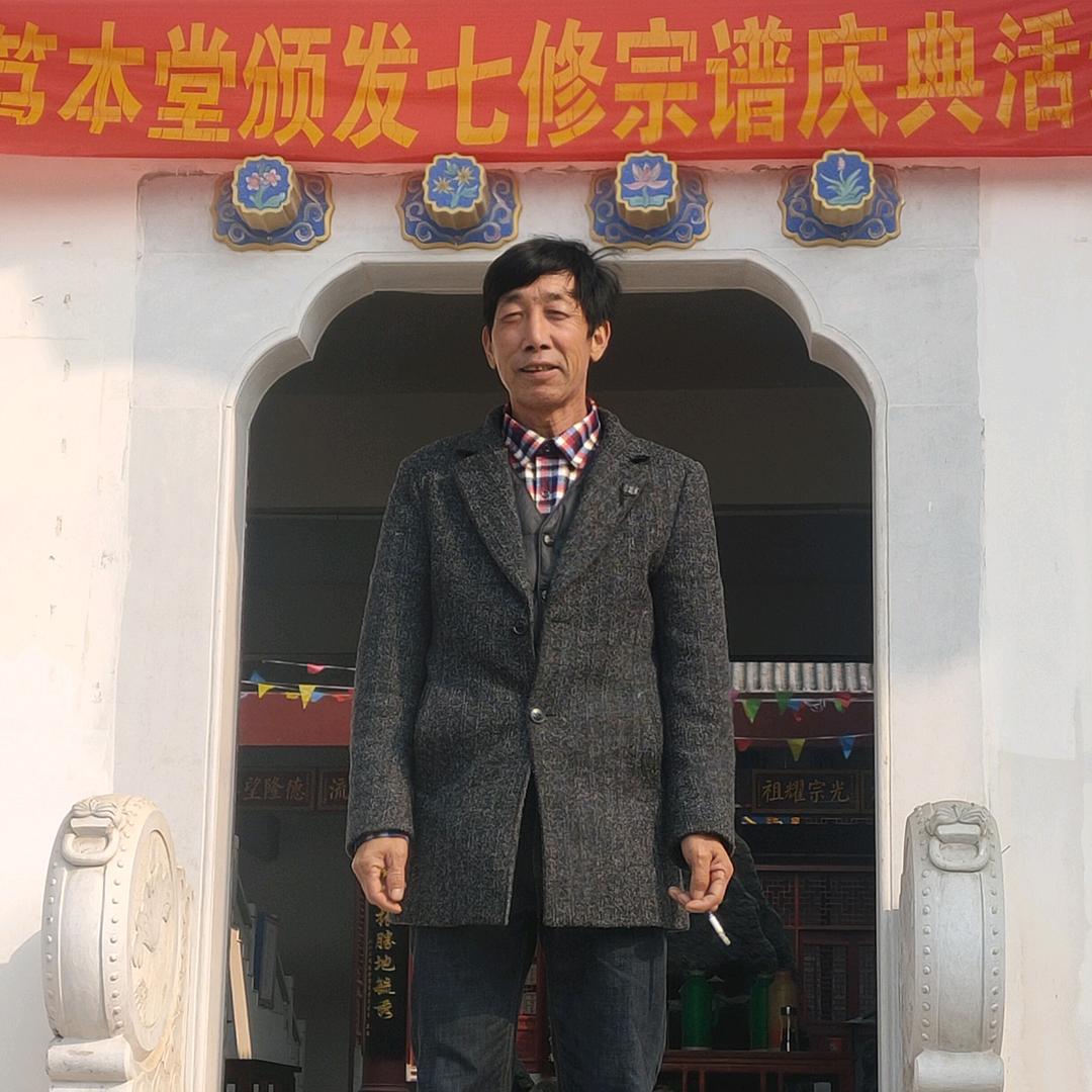 黄文周