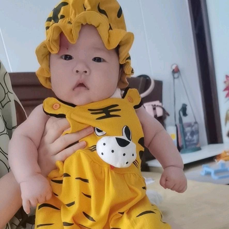 用户983621388694