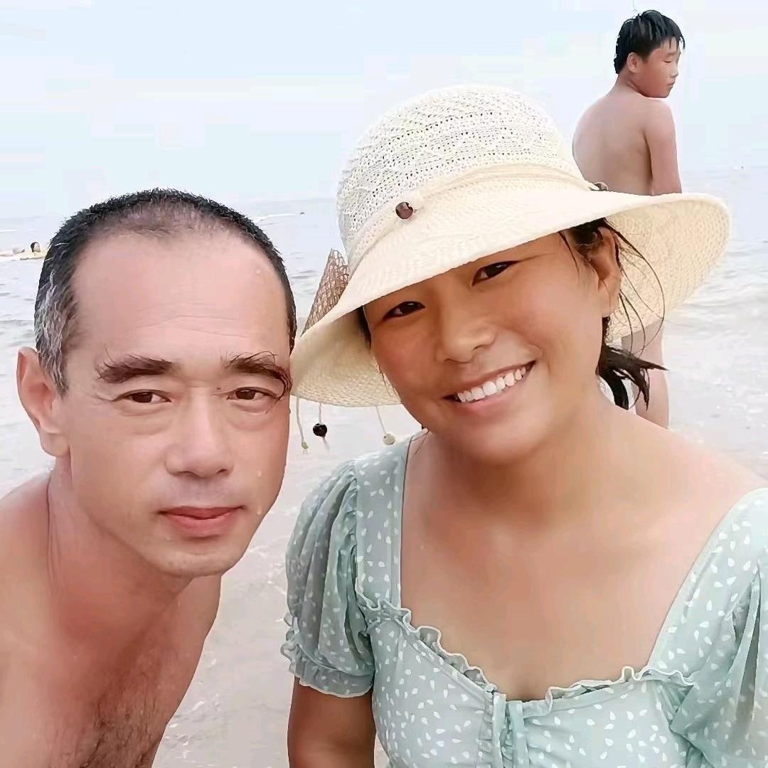 娜姐辉哥在奋斗