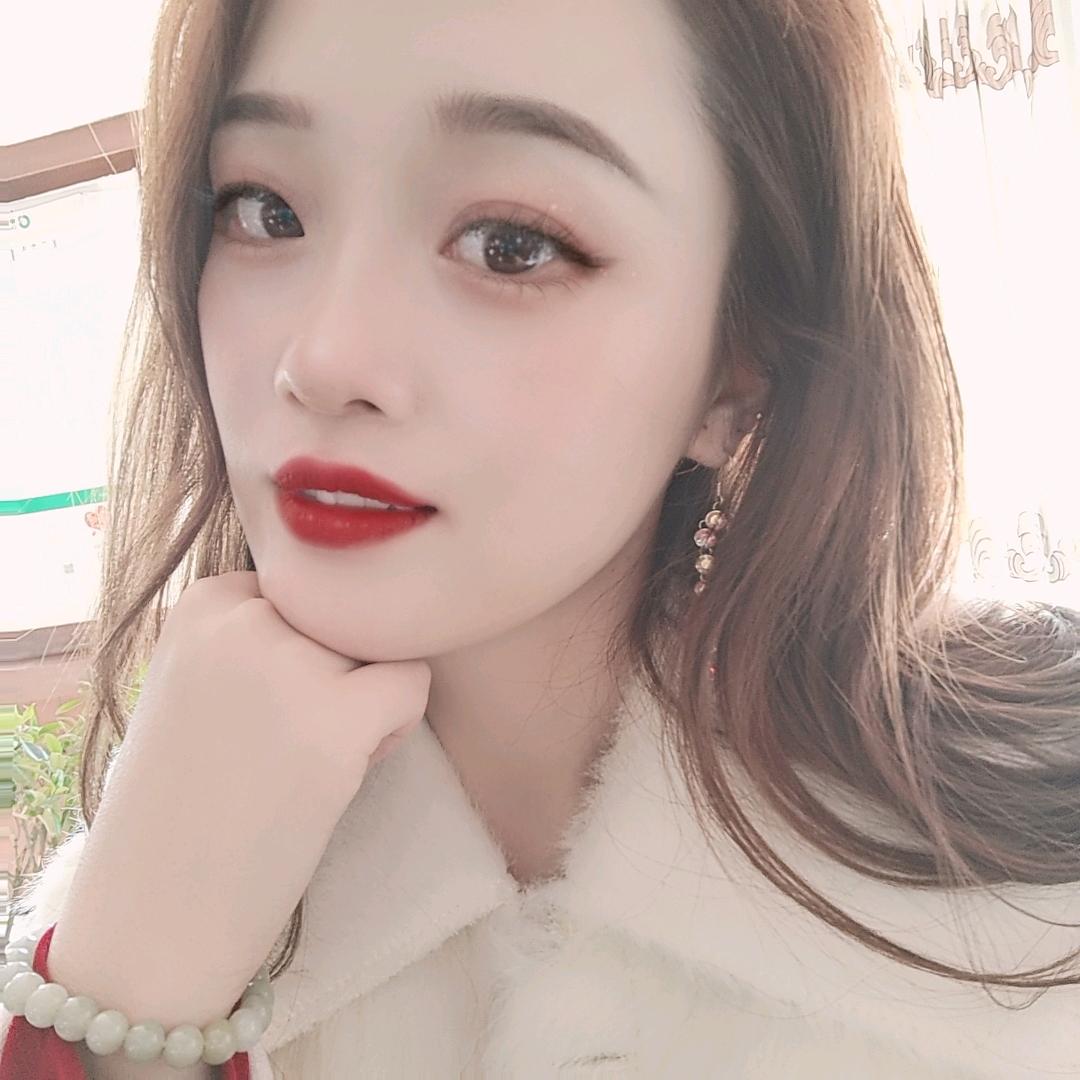 傲娇小姐姐