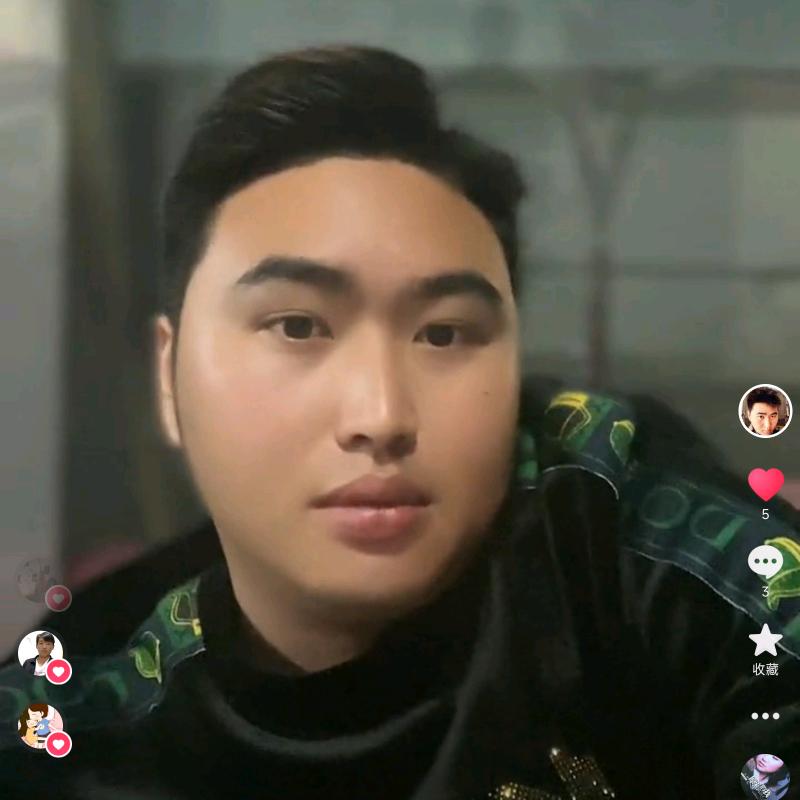 跑刀鼠鼠白小纯