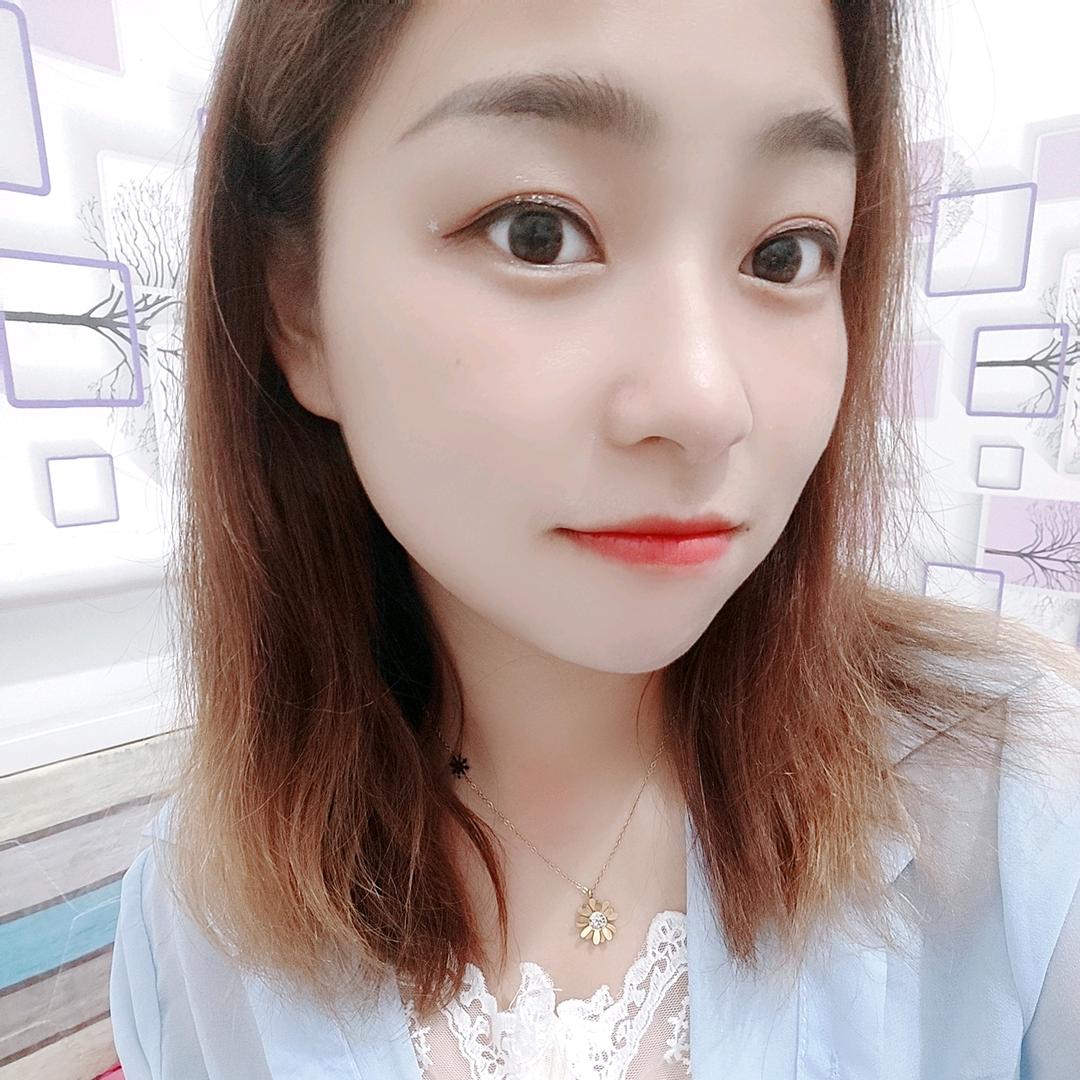 小月亮🌙