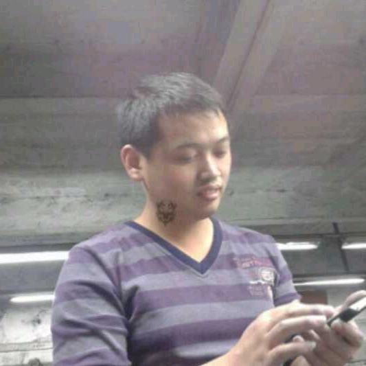 万超贤