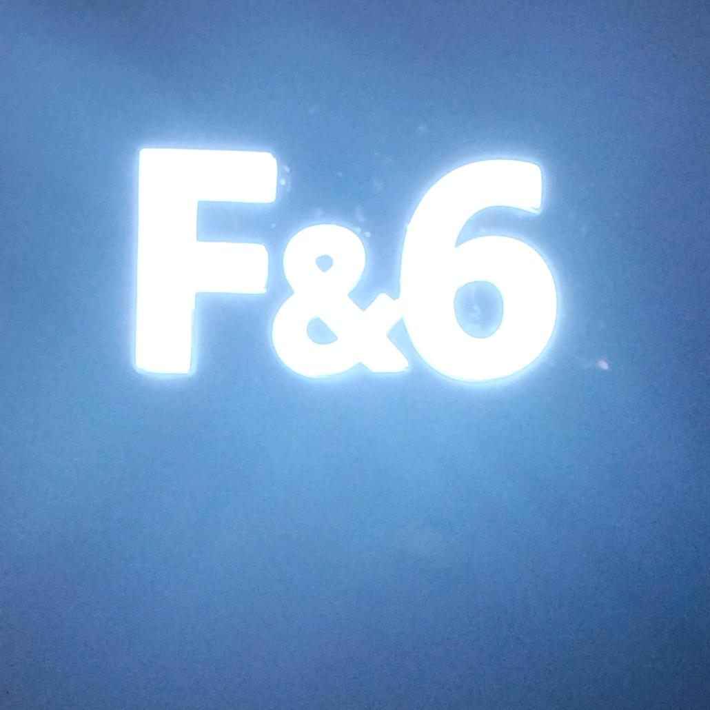 百纺一层F6男装