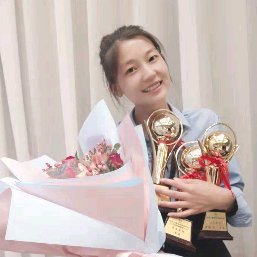 居临房产～夏天