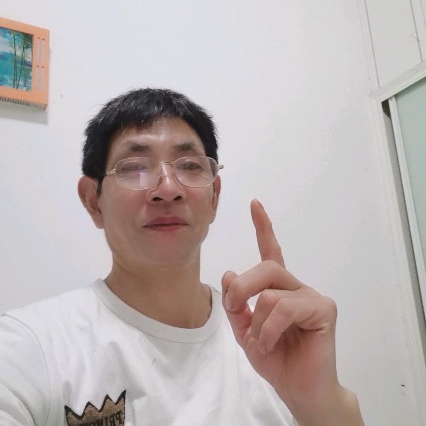 覃老幺