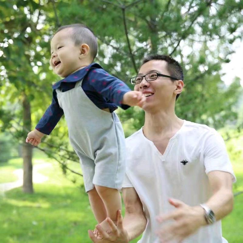 被儿子霸占的抖音