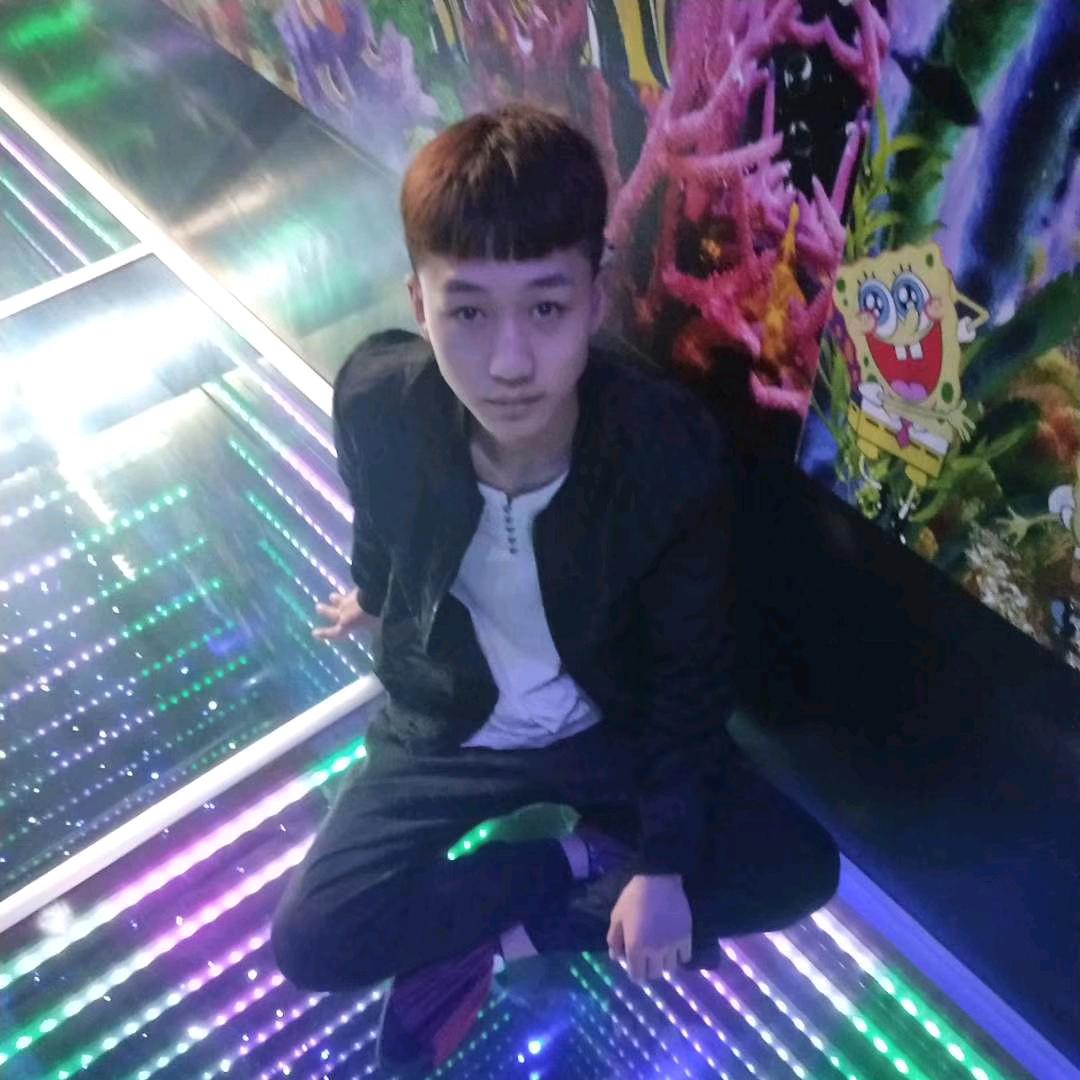 骑着毛驴，走天下