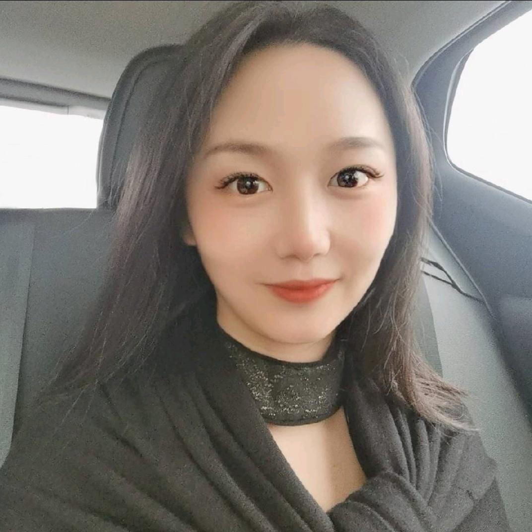 黄小兔吃喝玩乐