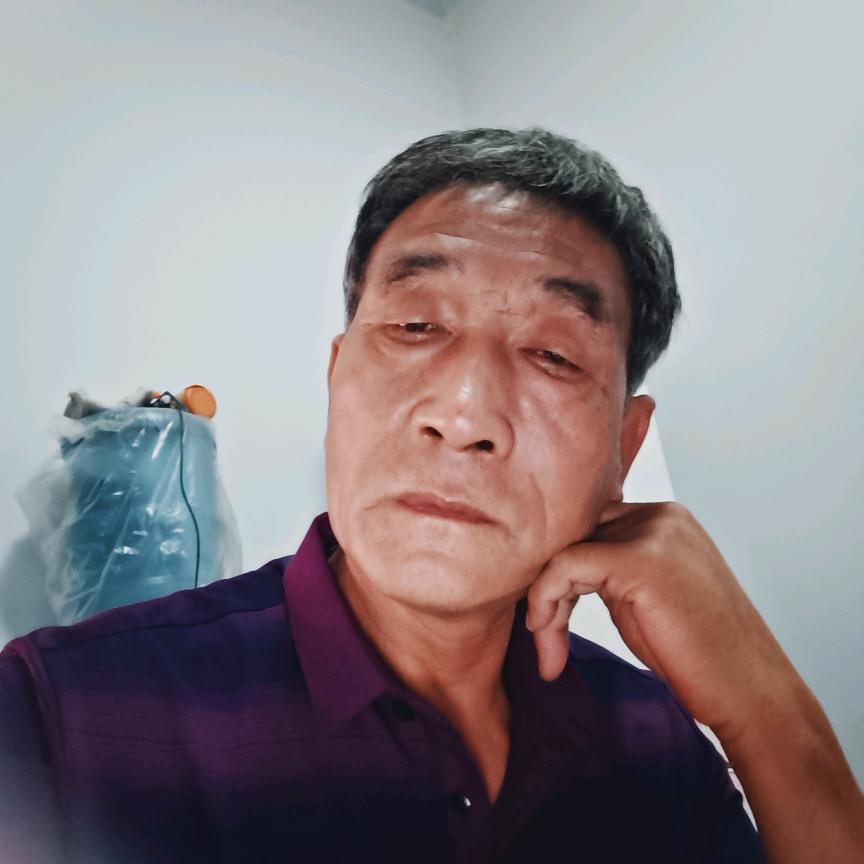 用户谢顿