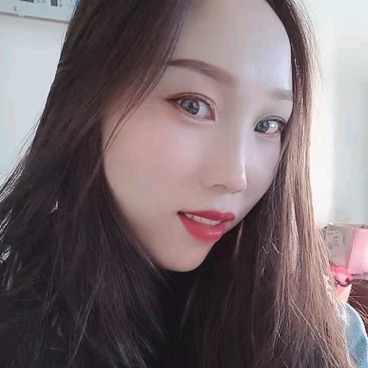 陈姑娘（连赞拉黑）