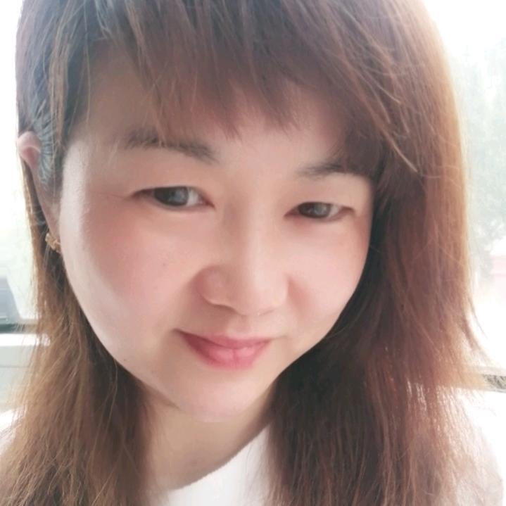 春莲男装爱跳舞