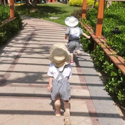 溪谷一的娟娟老师