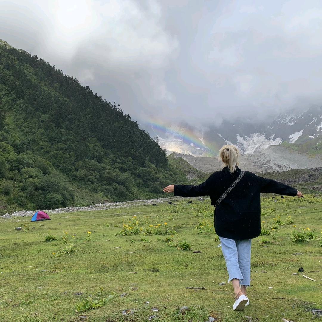 太原女发型师甜甜