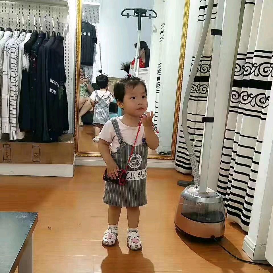 骑着蚂蚁去逛街