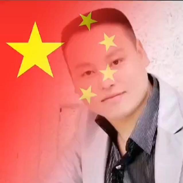 做只拱白菜的🐷