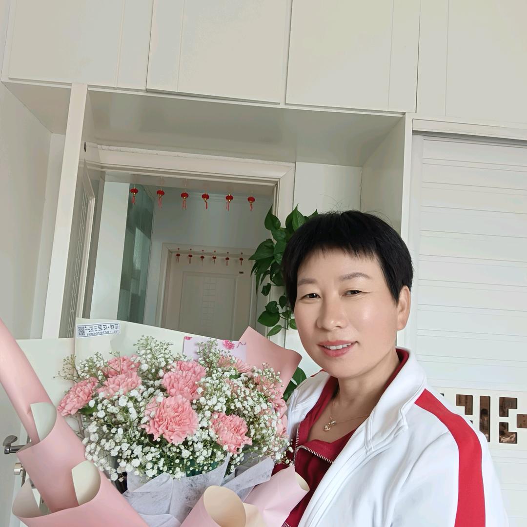 专业吊集成吊顶铝蜂窝板安装墙板