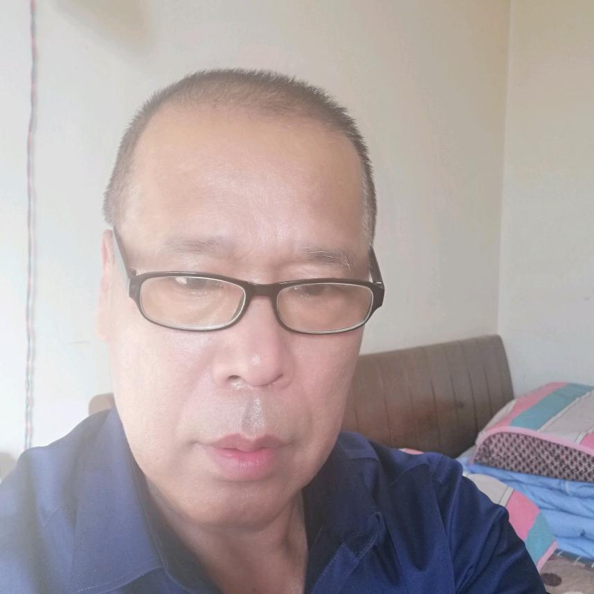 李铁刚