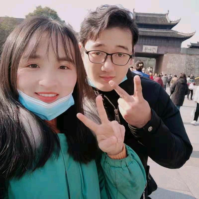 微笑百合