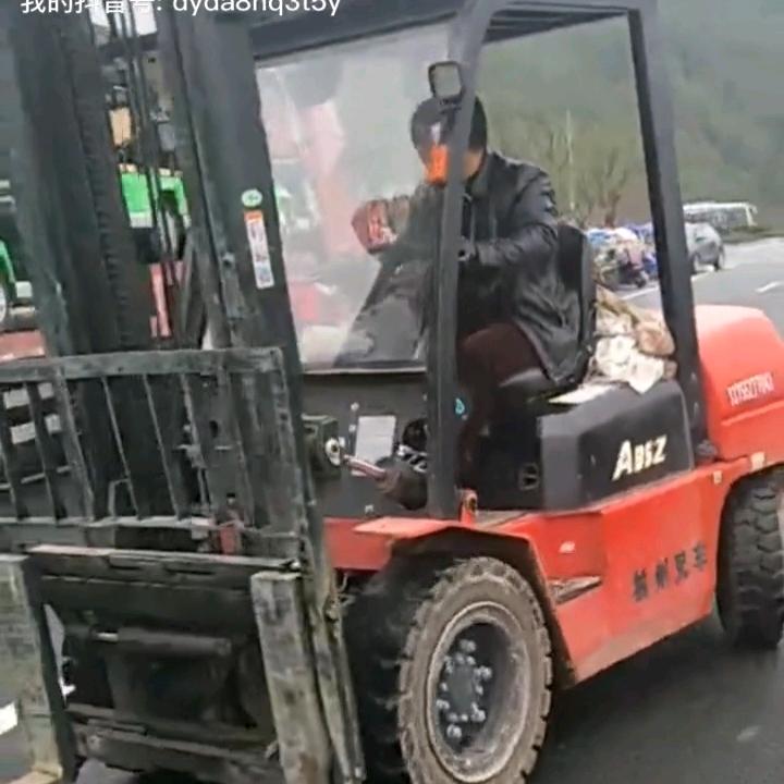 修水叉车出租
