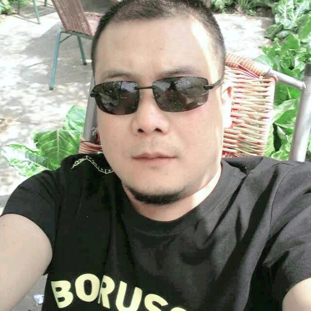 垂纶池高密度练杆塘