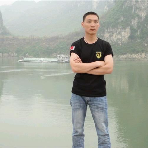 陈班@武宣县叉车挖机维修出租