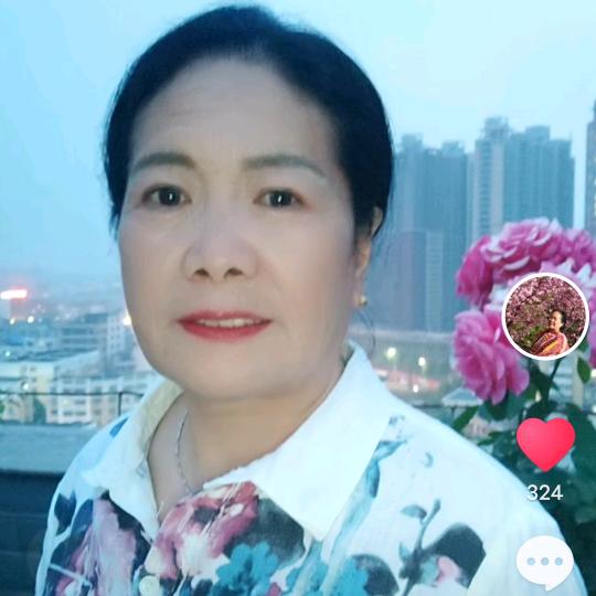 胡东华