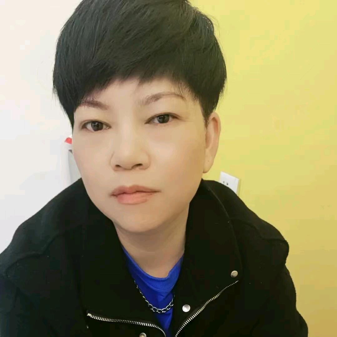 鞋子很忙，龙珠格格