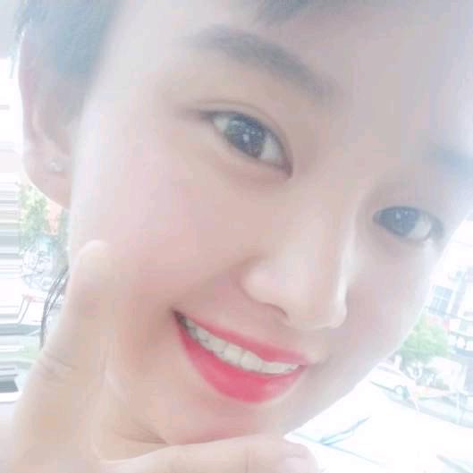 张小灵