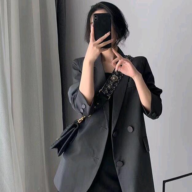 伊佳人女装