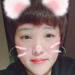单身大姐。