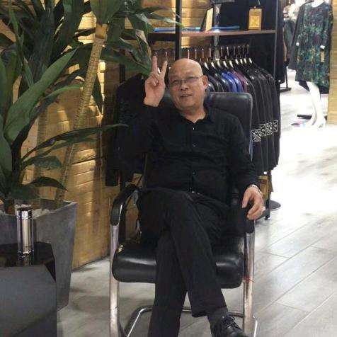 周村皮草城贾运田