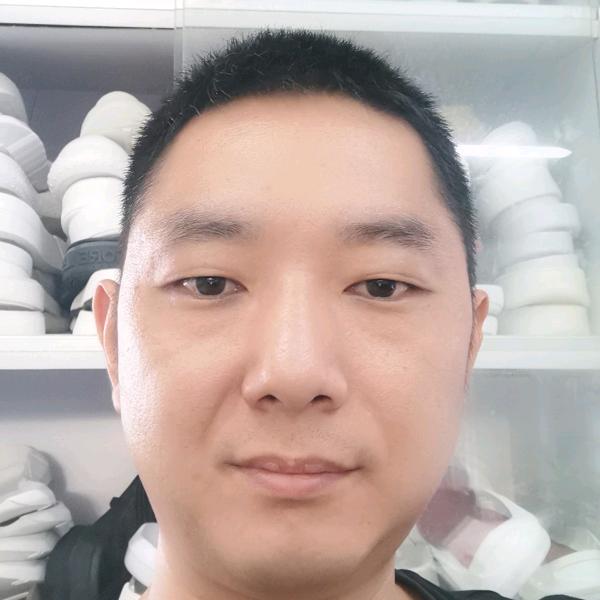 阿力