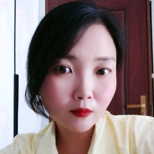 杜小丽卖门的小姐姐