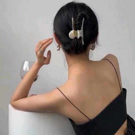 玲小猪.