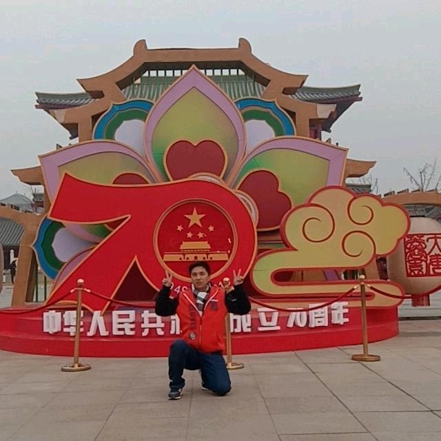 相逢何必曾相识