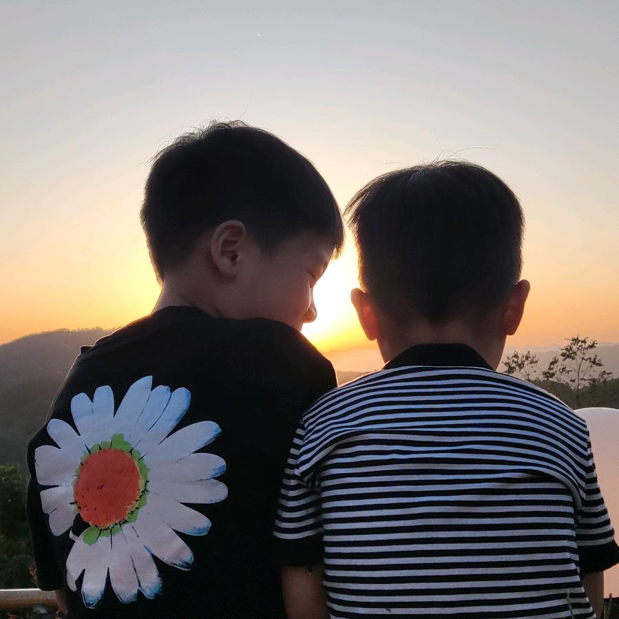 睁眼瞎