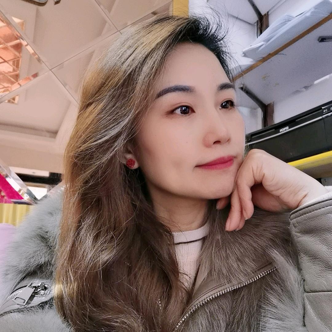 琉璃婚纱店